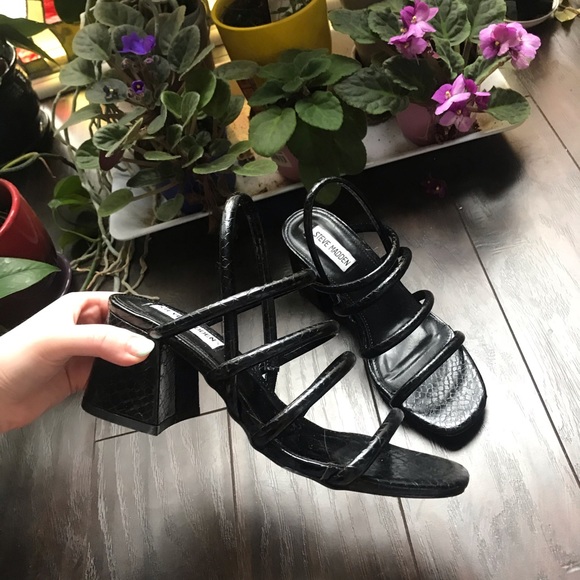 Steve Madden Shoes - Steve Madden crocodile black chunky strappy heels